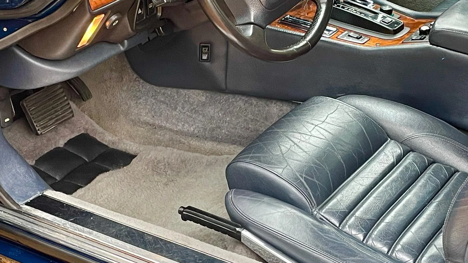 Image pour voiture 1