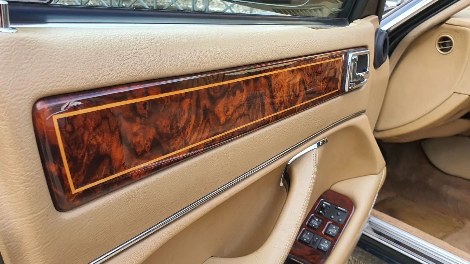 Image pour voiture 11