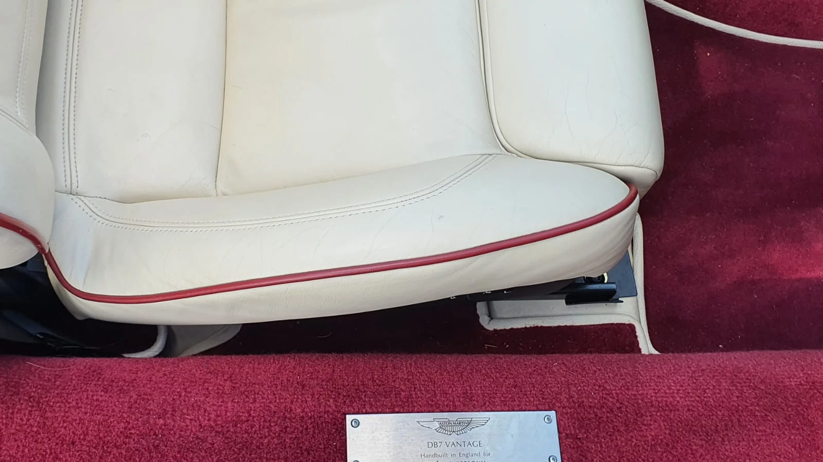 Image pour voiture 25