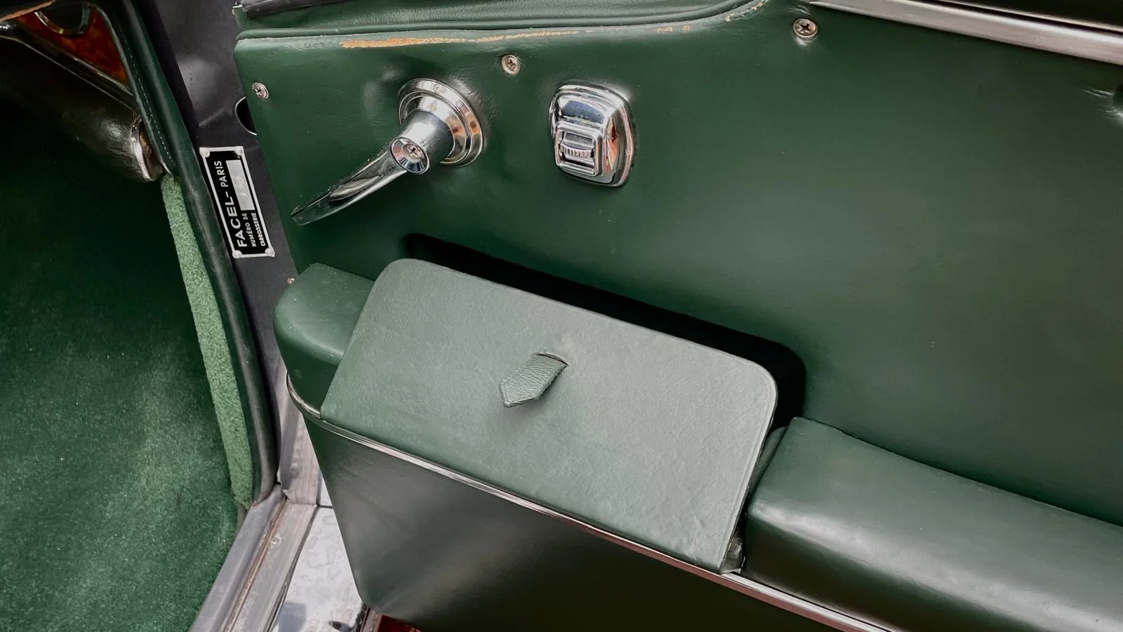 Image pour voiture 28