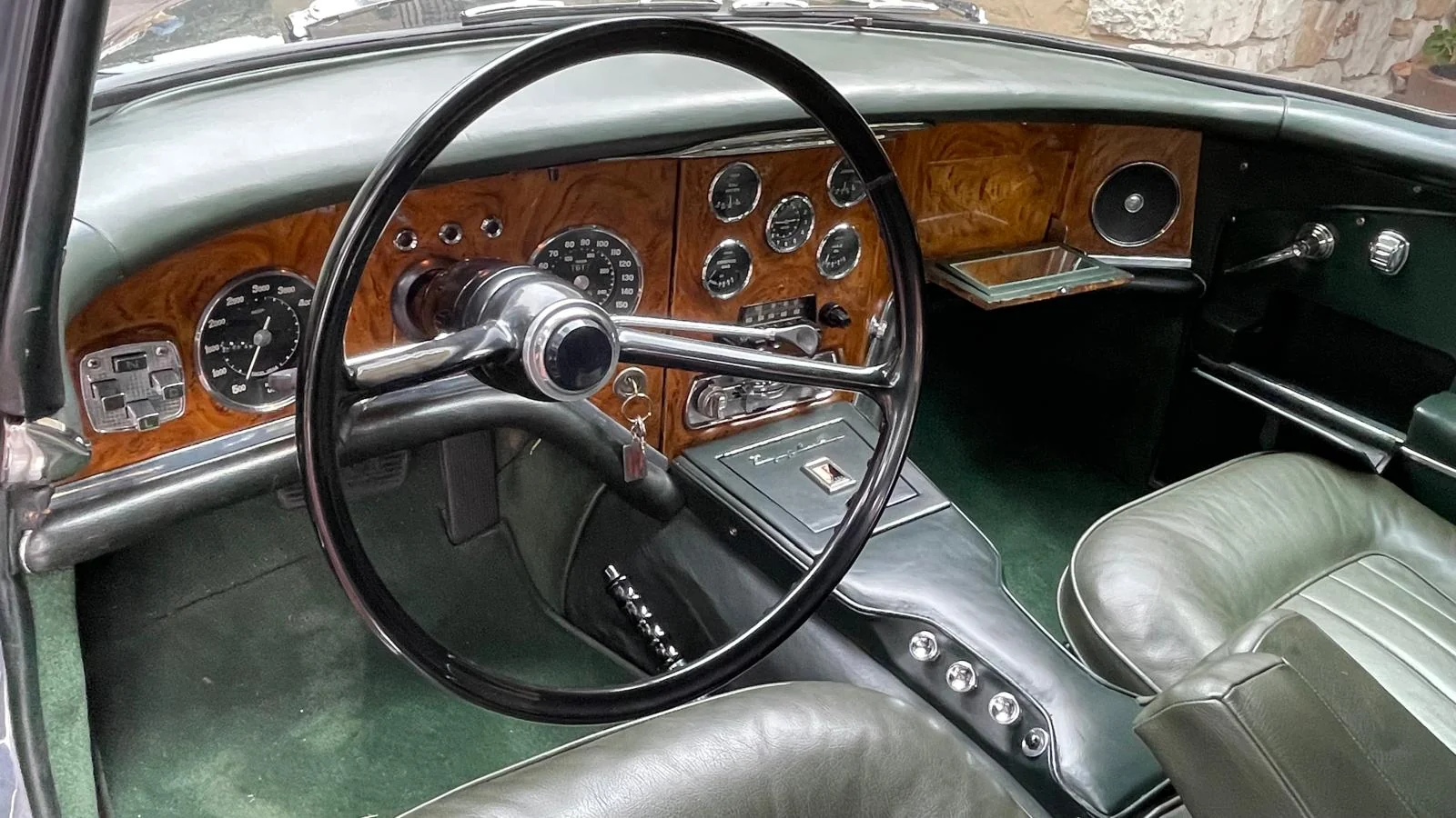 Image pour voiture 28