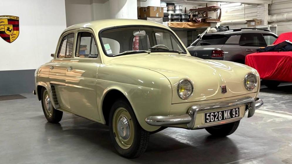 Renault Dauphine