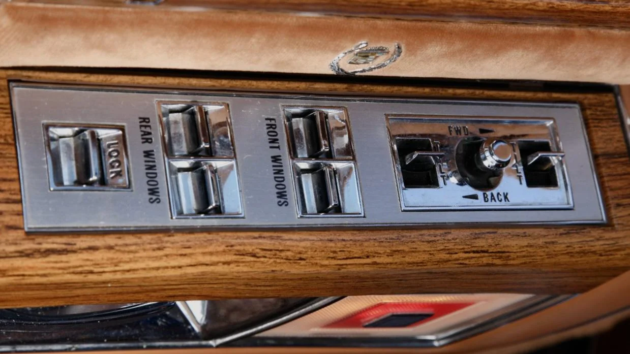 Cadillac Fleetwood Brougham