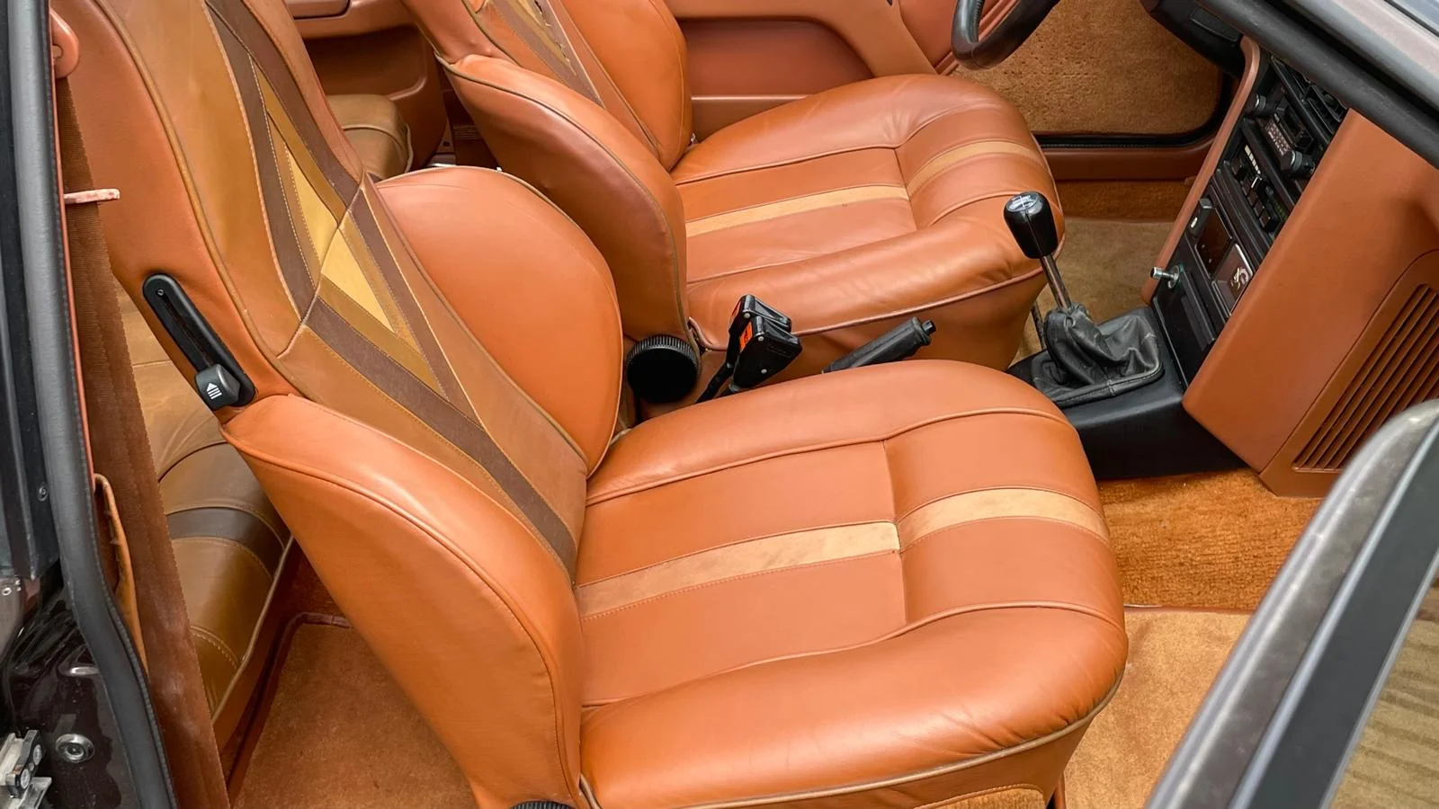 Image pour voiture 34