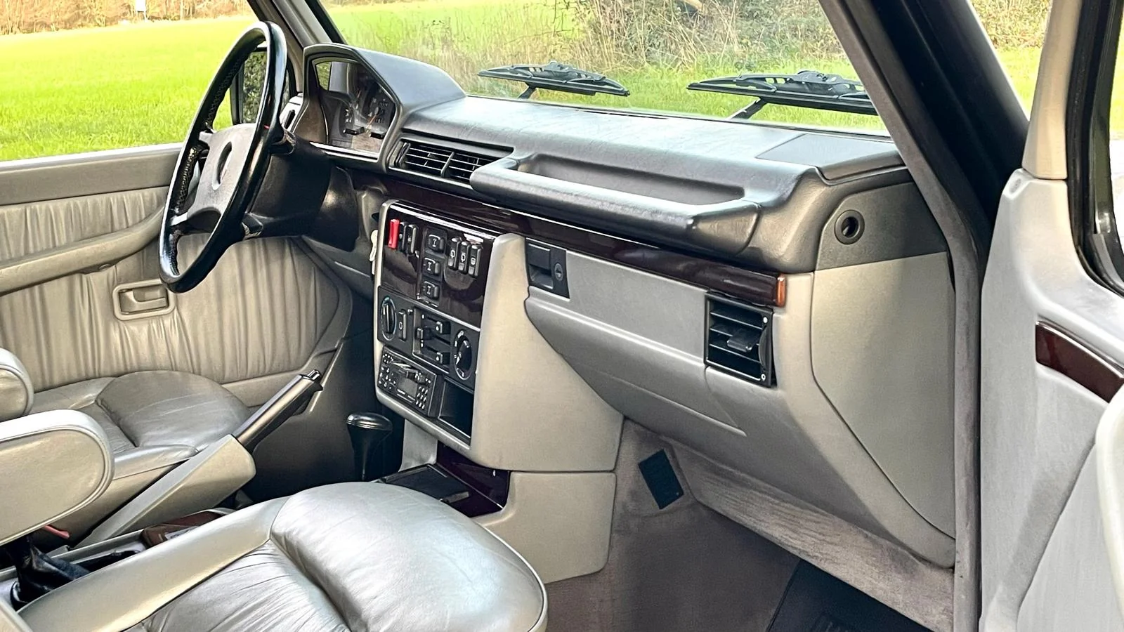 Mercedes-Benz 300 GE